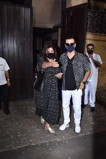 Sanjay Kapoor and Farah Khan snapped at Anil and Sunita Kapoor's house