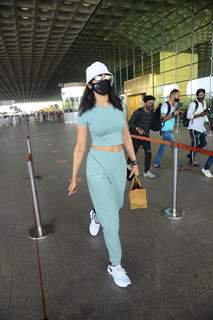 Rakul Preet Singh snapped at airport