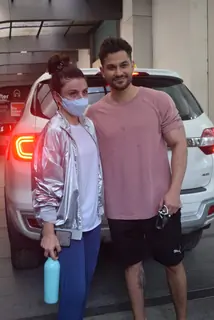 Soha Ali Khan and Kunal Khemu spotted at gym in Khar