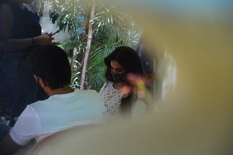Genelia Deshmukh snapped at a shoot in Bandra