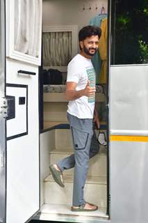 Riteish Deshmukh at a shoot in Bandra