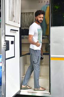 Riteish Deshmukh at a shoot in Bandra