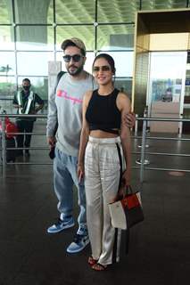 Aly Goni snapped with Jasmin Bhasin at airport