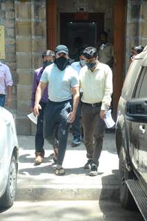 Ajaz Khan being escorted to hospital from custody!