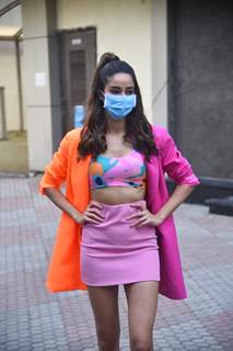 Ananya Panday snapped at a shoot in Andheri