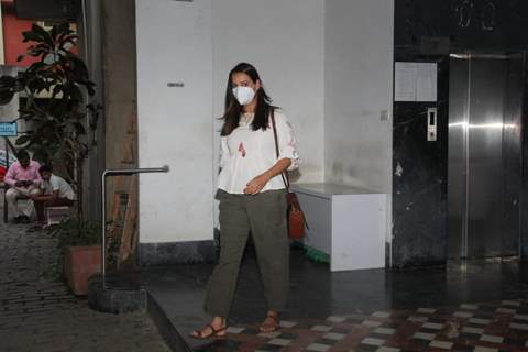 Dia Mirza spotted outside a salon in Bandra