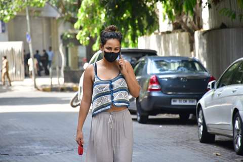 Malaika Arora snapped at Bandra