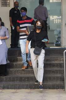 Neetu Kapoor snapped outside a bank in Bandra!