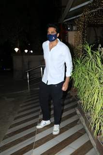 Jackky Bhagnani snapped at a cafe in Bandra