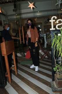 Rakul Preet Singh snapped at a cafe in Bandra