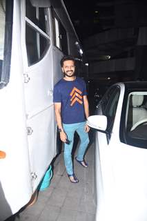Riteish Deshmukh snapped after a shoot in Andheri