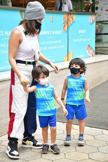 Sunny Leone spotted with kids at Food hall...