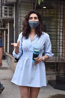 Karishma Tanna snapped at a clinic in Juhu