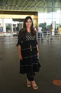 Arshi Khan spotted at airport