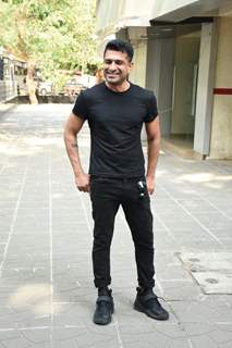 Television star Eijaz Khan snapped at a dubbing studio in Andheri