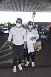 Govinda and his wife Sunita Ahuja spotted at airport as they leave for Kolkata!