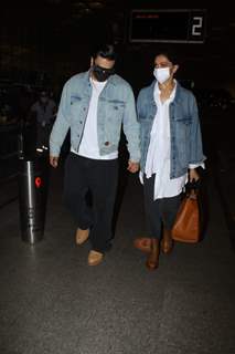 Ranveer Singh and Deepika Padukone leave for Bangalore as Janta curfew takes effect in Mumbai