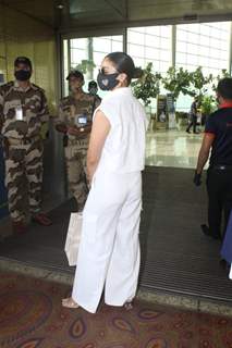 Alia Bhatt snapped at airport