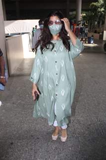 Nimrat Kaur snapped at airport