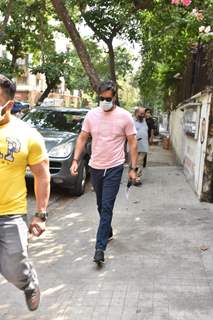 Ajay Devgn spotted at a clinic in Juhu