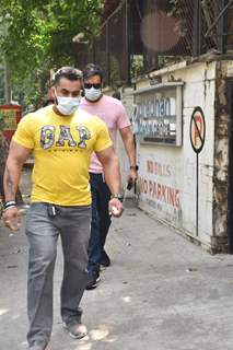 Ajay Devgn spotted at a clinic in Juhu