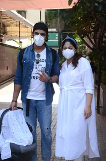 Mohit Malik and Addite Malik spotted with newborn baby in Santacruz