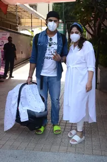 Mohit Malik and Addite Malik spotted with newborn baby in Santacruz