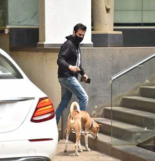 Sanjay Kapoor snapped with son Jahaan Kapoor at Juhu