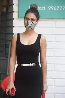 Fatima Sana Shaikh snapped at a pet clinic