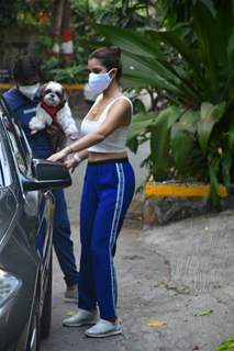 Sophie Choudhry snapped at Pali Hill, Bandra