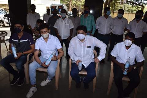 Sonu Nigam papped at a blood donation camp in Juhu