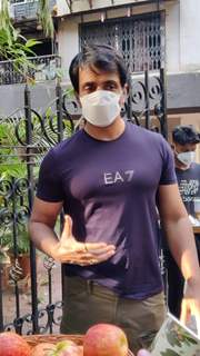 Sonu Sood spotted outside his building!