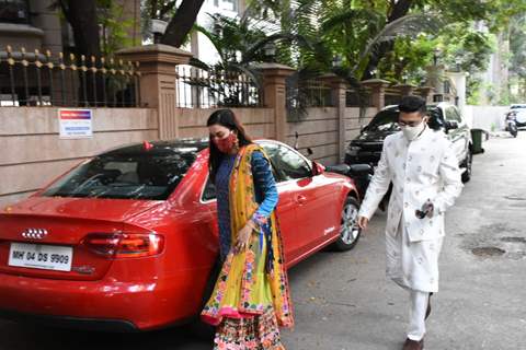 Gauahar Khan and Zaid Darbar spotted visiting her in-laws at Lokhandwala, Andheri