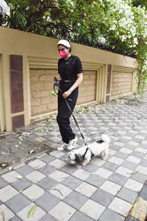 Khushi Kapoor snapped walking her dog this evening