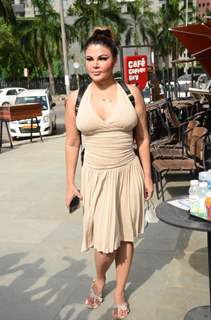 Rakhi Sawant snapped at a coffee shop in Andheri