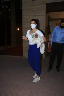 Sophie Choudry snapped with her pet in Bandra