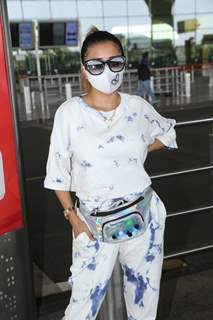 Tina Dutta snapped at airport