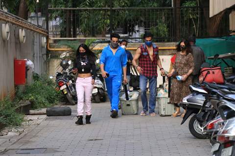 Television star Krushna Abhishek snapped with beau Kashmira Shah in Bandra