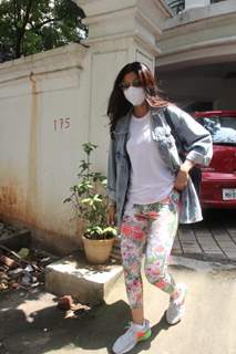 Shilpa Shetty snapped out a clinic in Khan