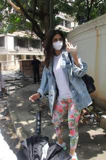 Shilpa Shetty snapped out a clinic in Khan