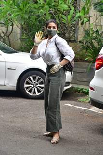 Raveena Tandon spotted in Bandra