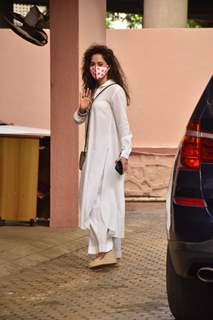 Nushrratt Bharuccha snapped outside Sanjay Leela Bhansali office!