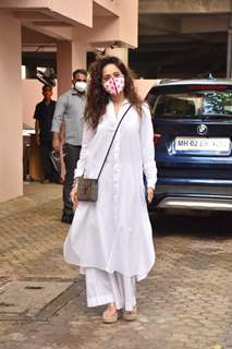 Nushrratt Bharuccha snapped outside Sanjay Leela Bhansali office!