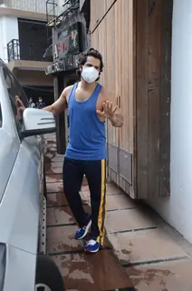 Varun Dhawan snapped outside his gym in Juhu