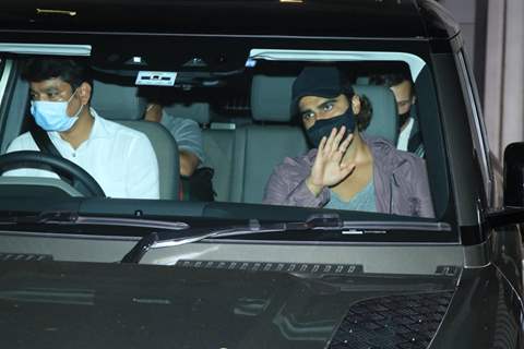 Arjun Kapoor snapped at gym in Bandra