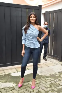 Shilpa Shetty Kundra snapped at Sunny Super Sound for the song preview of Hungama 2