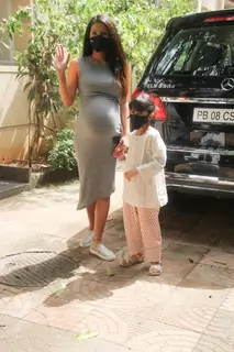 Geeta Basra and Harbhajan Singh snapped visiting the clinic for health check-up