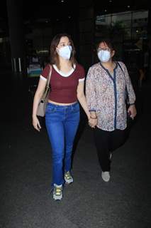 Tamannaah Bhatia snapped with her mother at airport