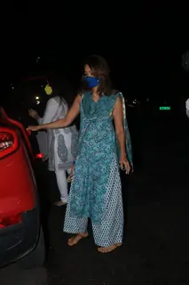 Vidya Malavade snapped visiting Mandira Bedi's house