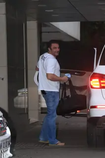 Sohail Khan snapped at Bandra